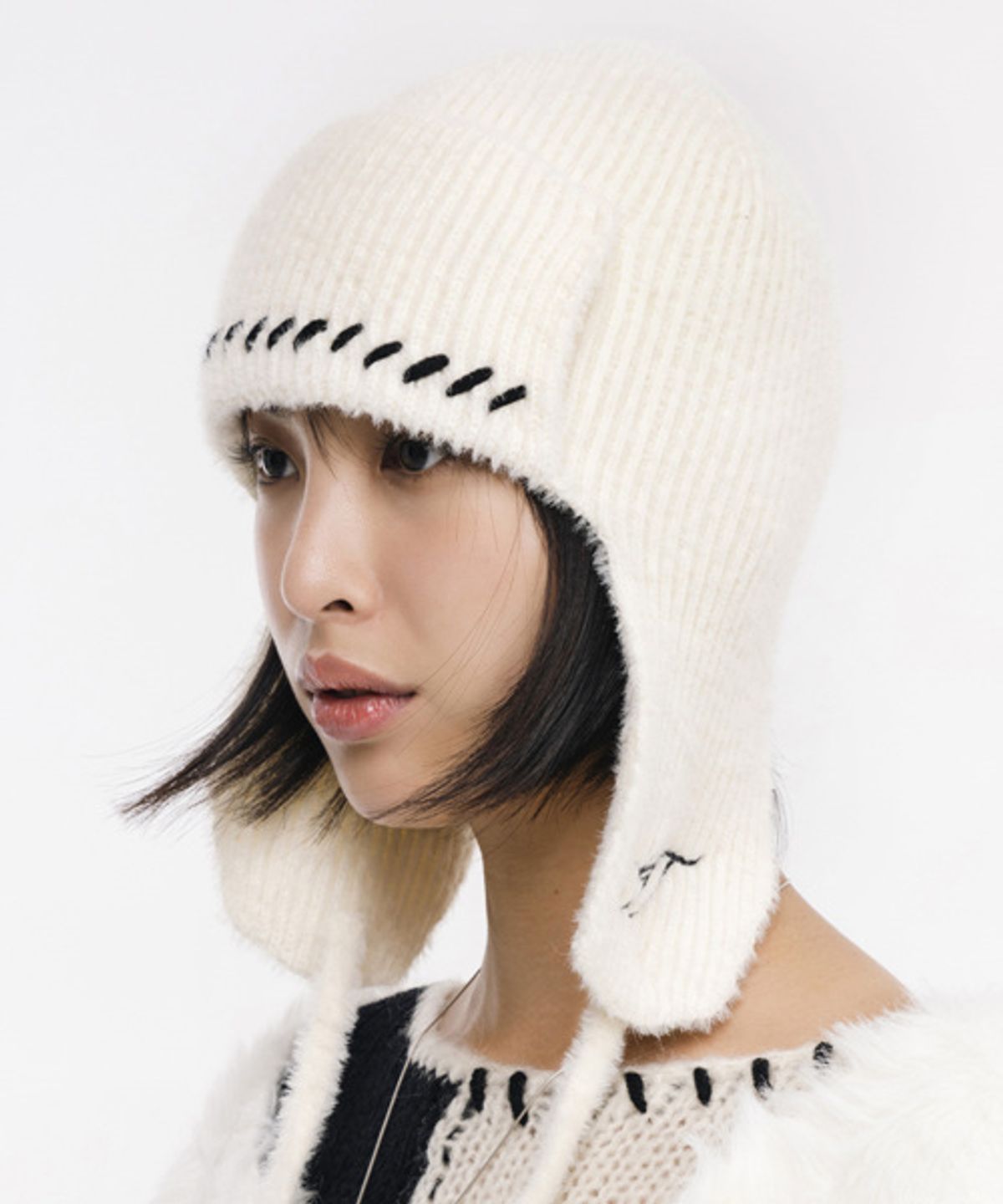 그레이티스트(THE GREATEST) Earmuffs Beanie Ivory