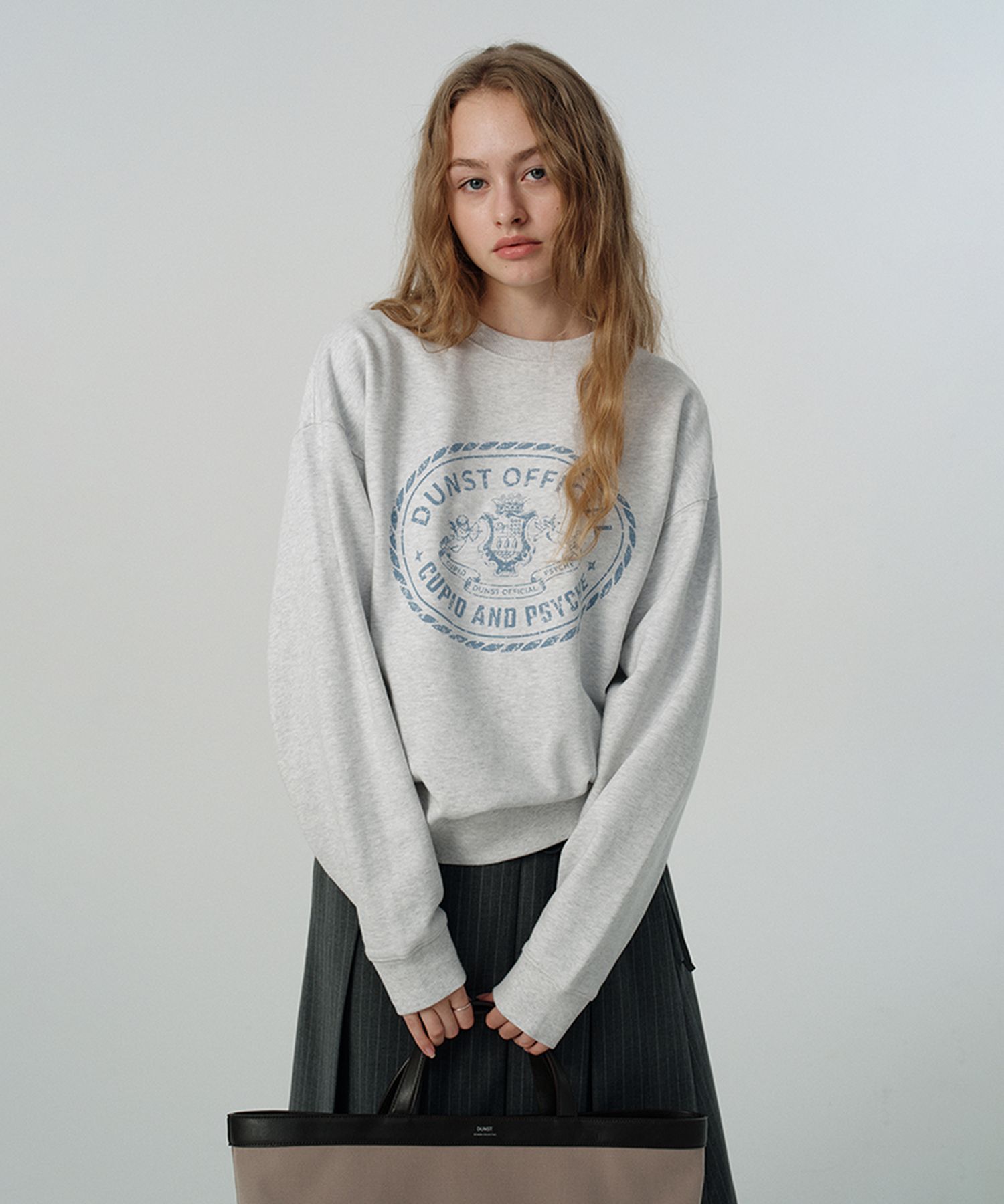 【DUNST】UNISEX CUPID CAMPUS SWEATSHIRT★送料・関税込 MUSINSA | DUNST FOR WOMEN UNISEX CUPID CAMPUS