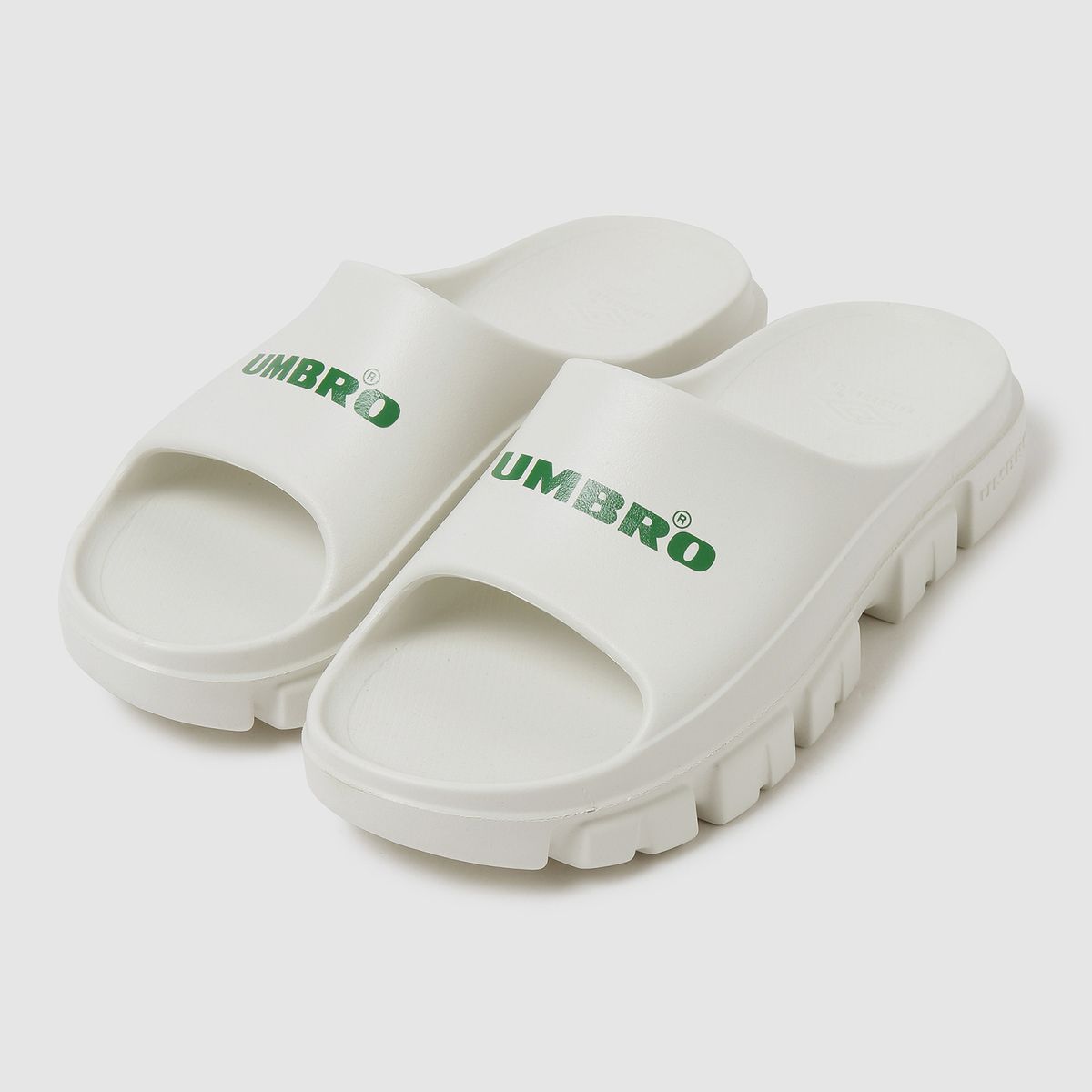 엄브로(UMBRO) TOPI SD (토피 슬라이드) 화이트(UP123ESD15)