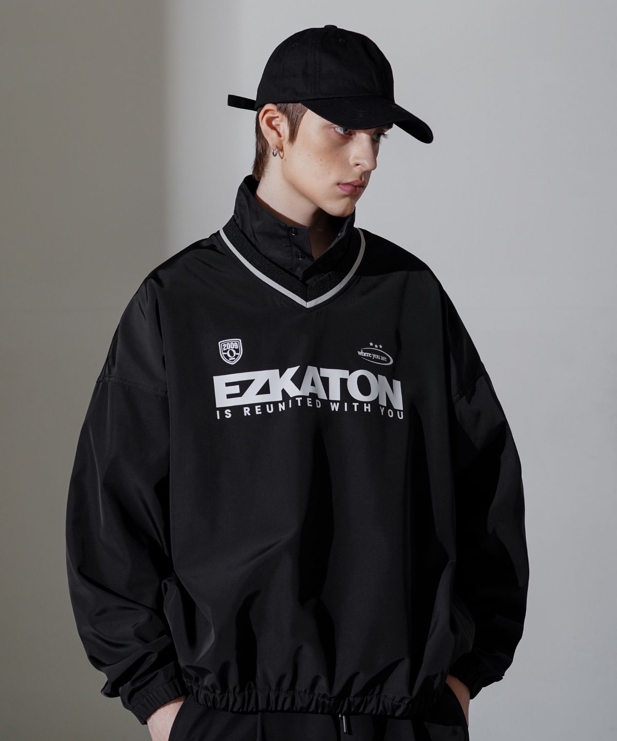 에즈카톤(EZKATON) 올스타 웜업 블랙 KMMT6671