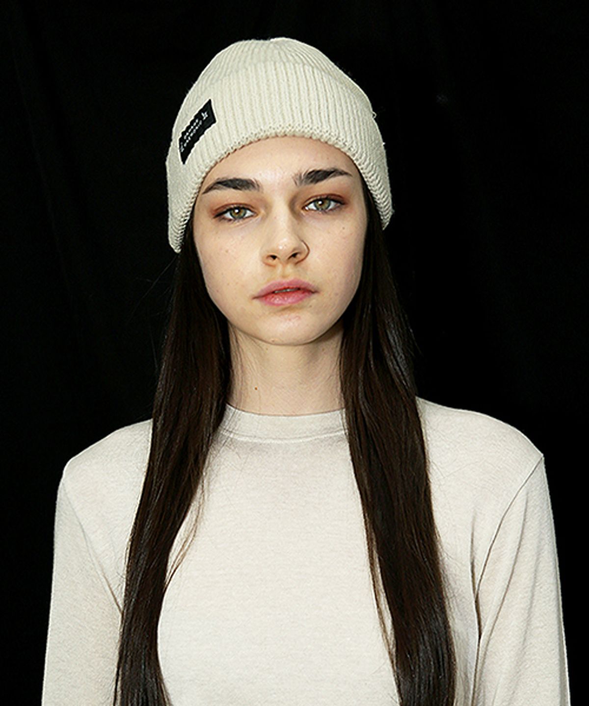 데미지니모닉(DAMAGE MNEMONIC) 로고 베이지 비니 _ Logo Beige Beanie