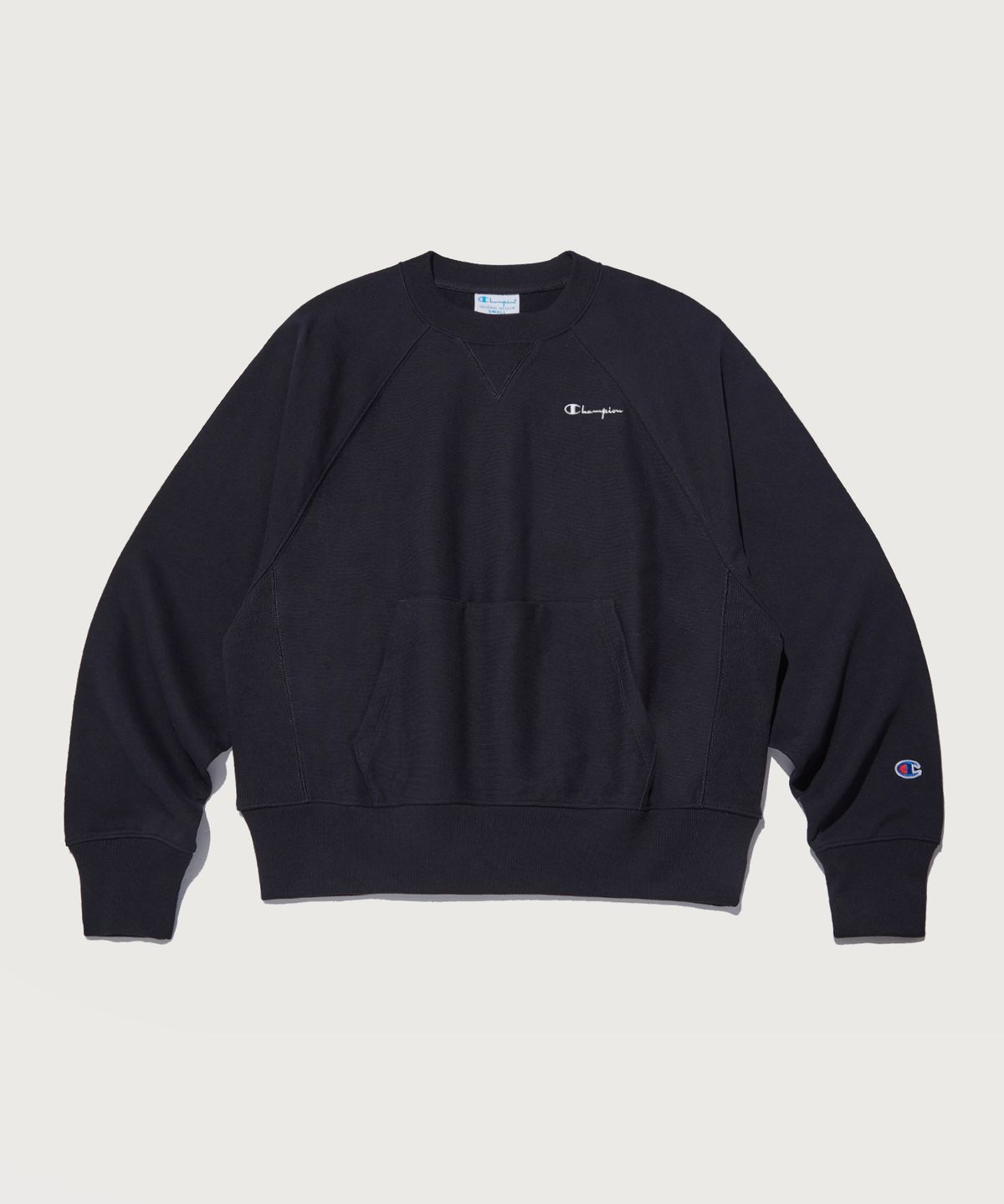 챔피온(CHAMPION) 여성 리버스위브 프렌치테리 포켓 스웨트셔츠 Black