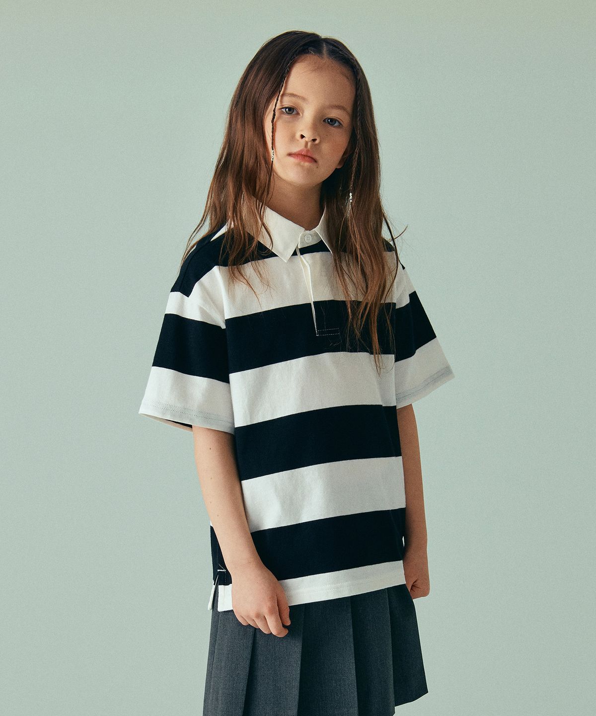 무신사 스탠다드 키즈(MUSINSA STANDARD KIDS) 스트라이프 반소매 럭비 셔츠 [블랙/화이트]
