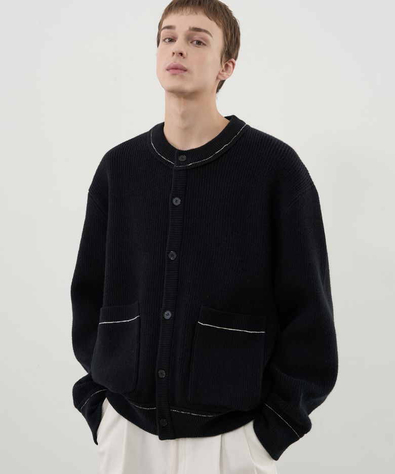 스티치 포인트 PBT 라운드 가디건 [BLACK]