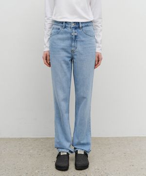 W SLIM STRAIGHT DENIM PANTS light blue
