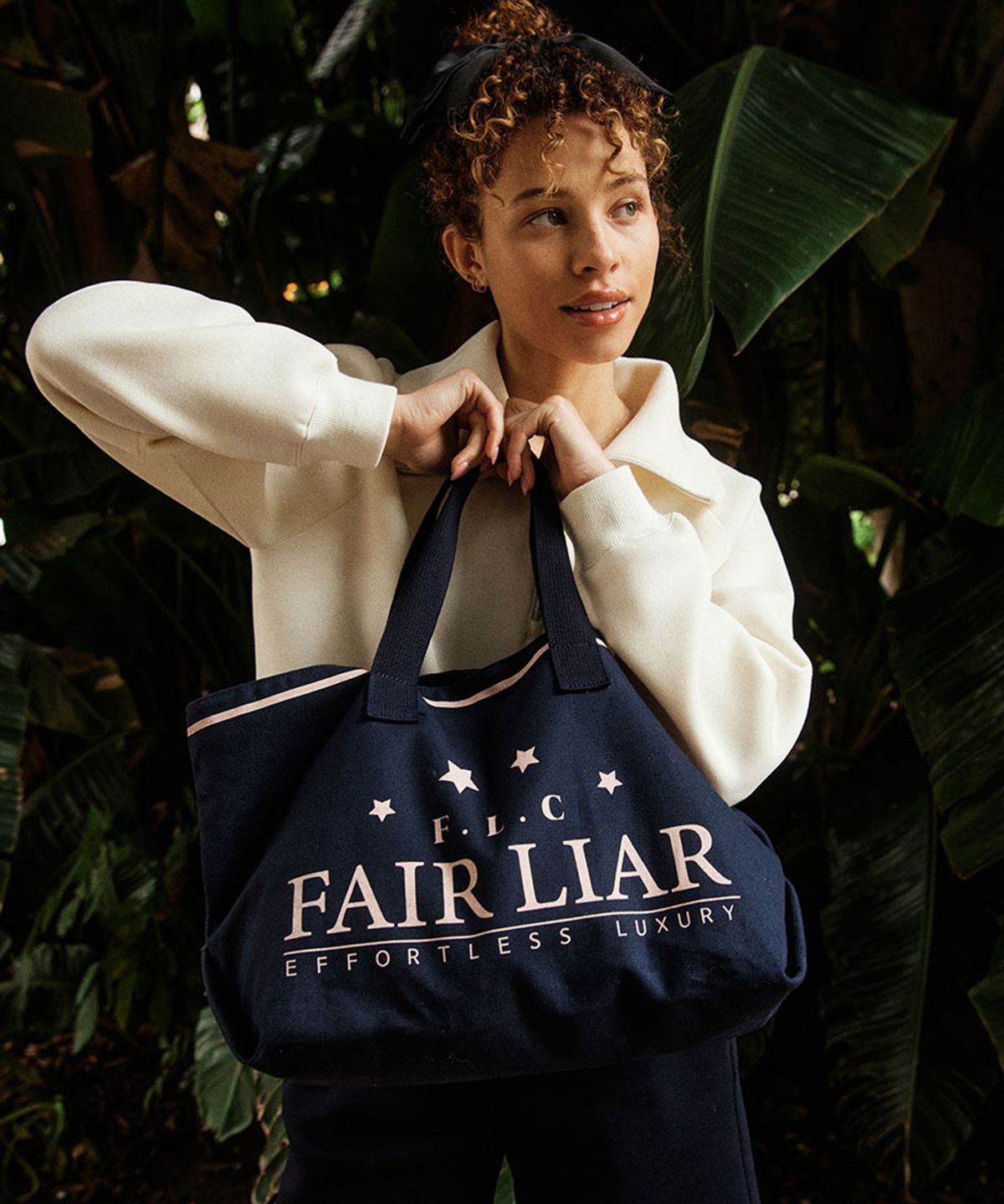 페어라이어 클럽(FAIRLIAR CLUB) Star Canvas Tote Bag_NAVY