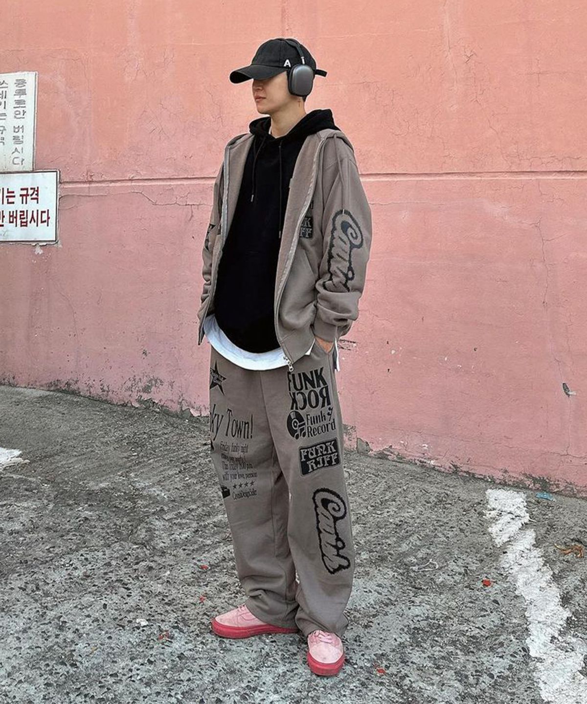 카비시(CAVISH) PICTORIAL SWEATPANTS ASH(CV2DSUPA02A)