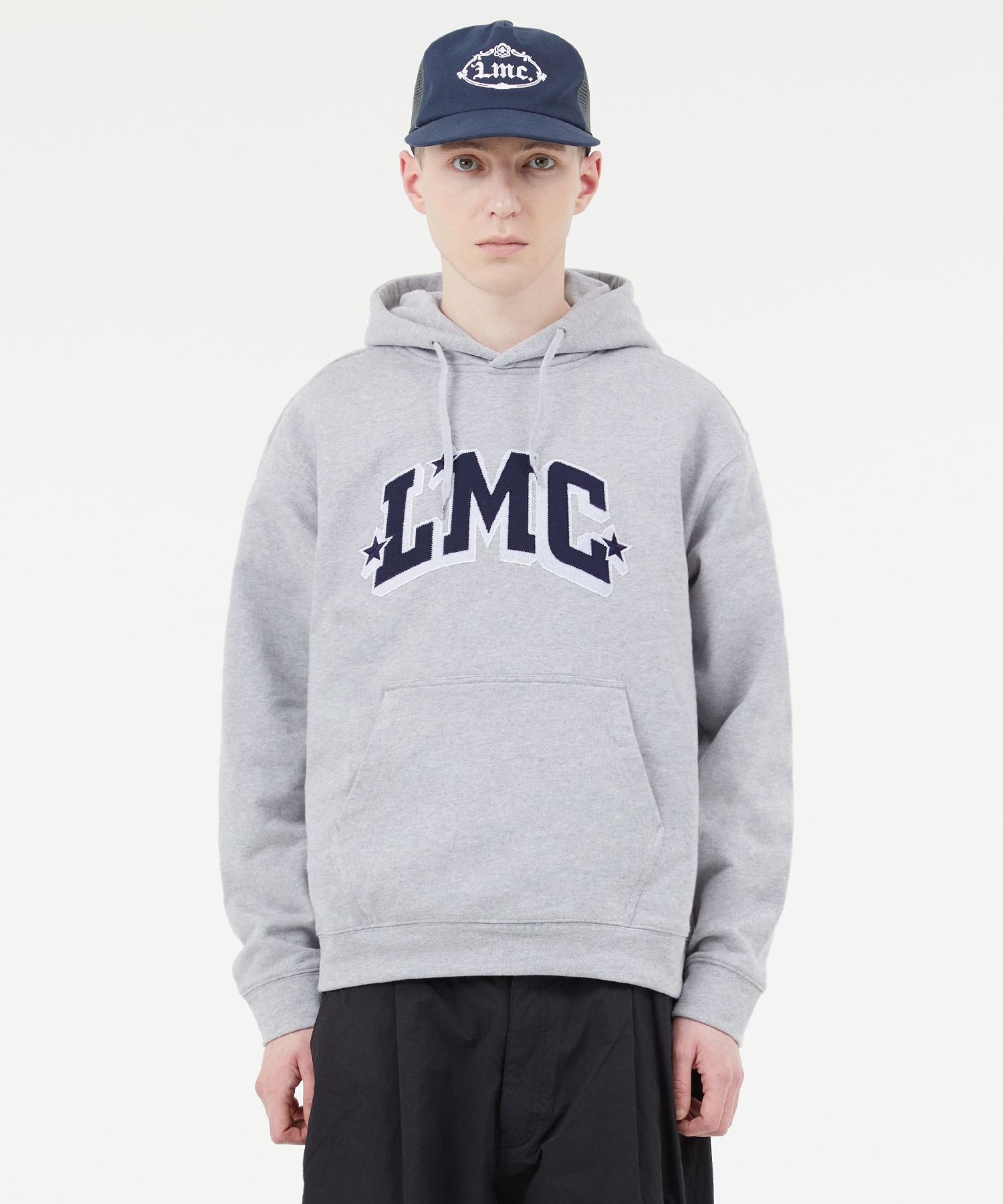 パーカー・フーディ LMC STAR ARCH APPLIQUE HOODIE heather gray 0LM23SHD107HGY MUSINSA公式 | LMC STAR ARCH APPLIQUE HOODIE heather gray