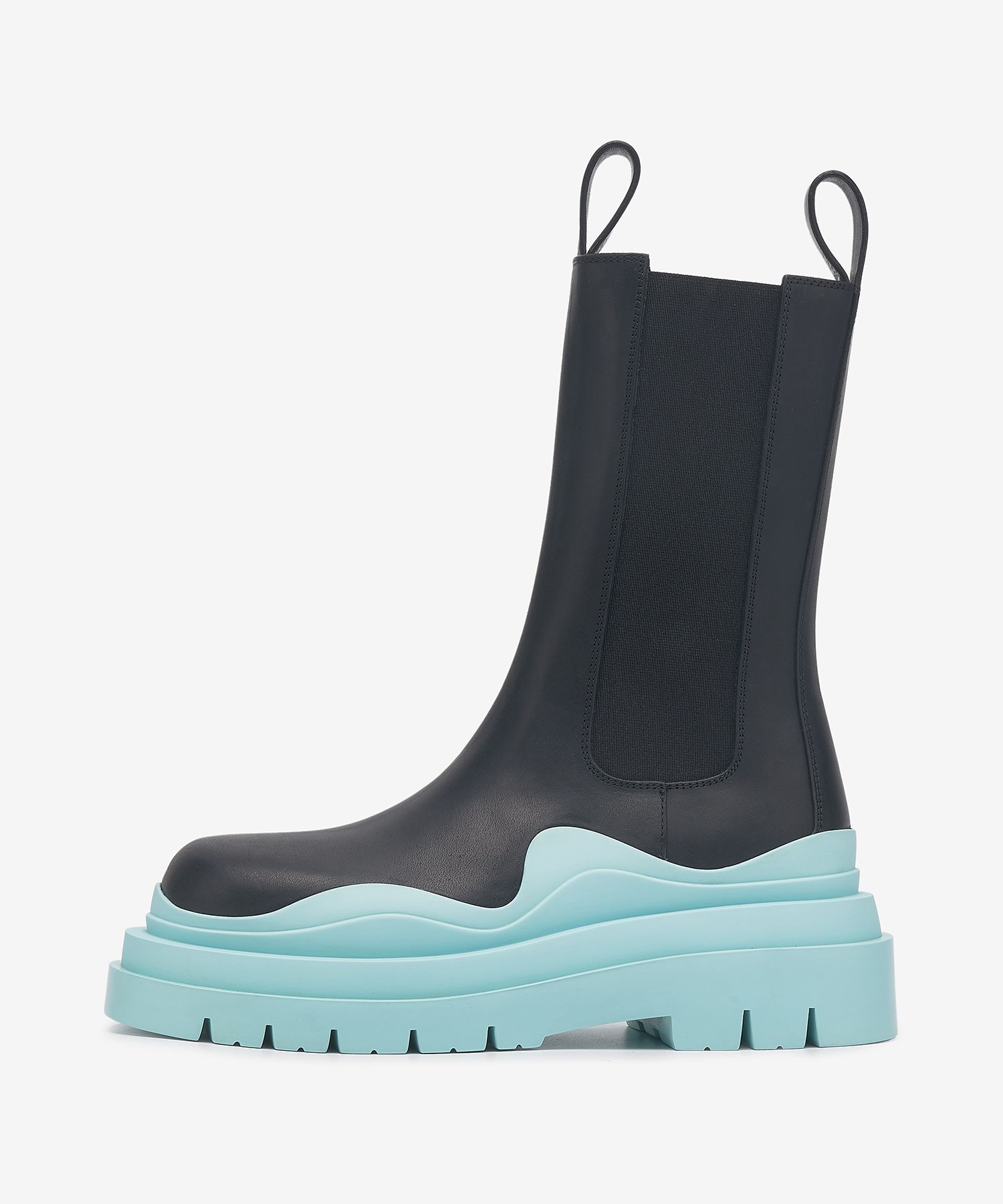 MUSINSA | BOTTEGA VENETA Tire Chelsea Boots - Black: Pale