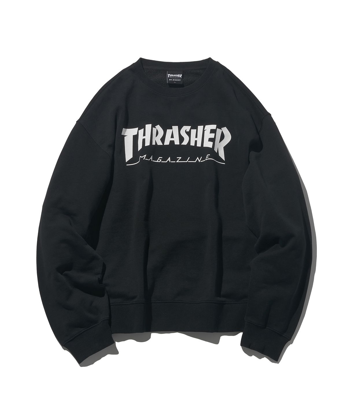 트레셔(THRASHER) 매거진 로고 맨투맨 블랙/화이트