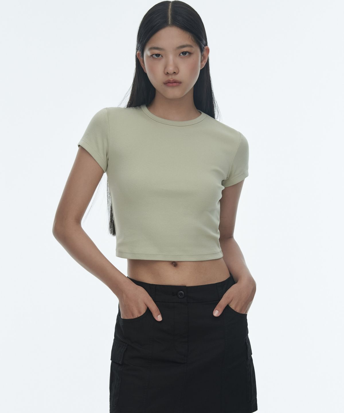 무신사 스탠다드 우먼(MUSINSA STANDARD WOMAN) 우먼즈 슬림 크롭 크루 넥 티셔츠 [페일 그린]