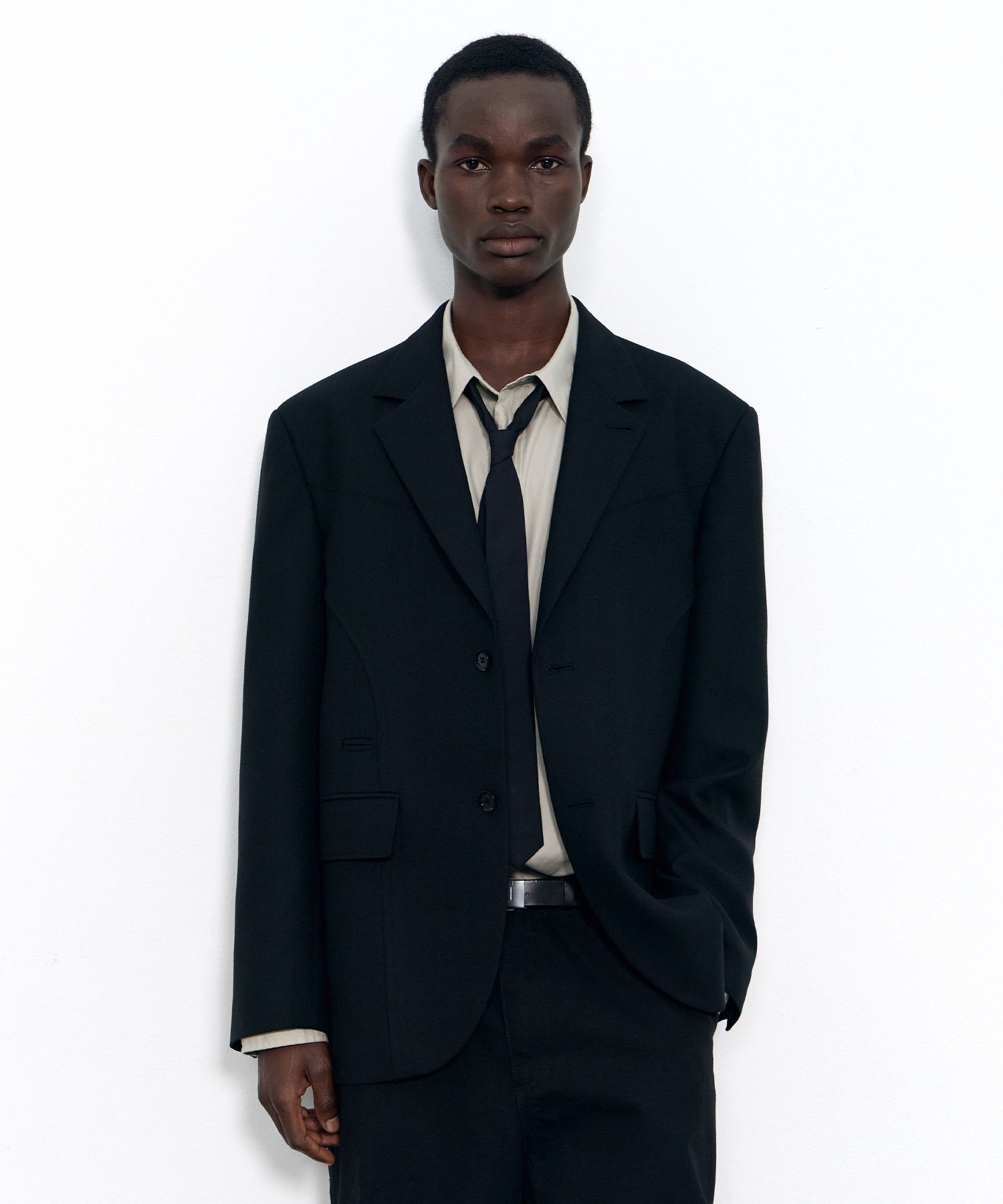 INSILENCE BLAZER BLACK ブレザー MUSINSA | INSILENCE CURVED LINE WOOL BLAZER BLACK