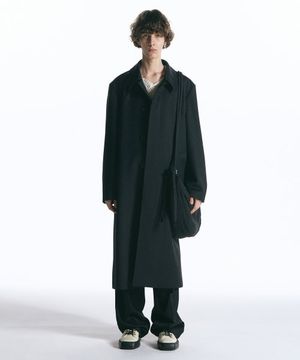 백 플랩 발마칸 코트 BLACK