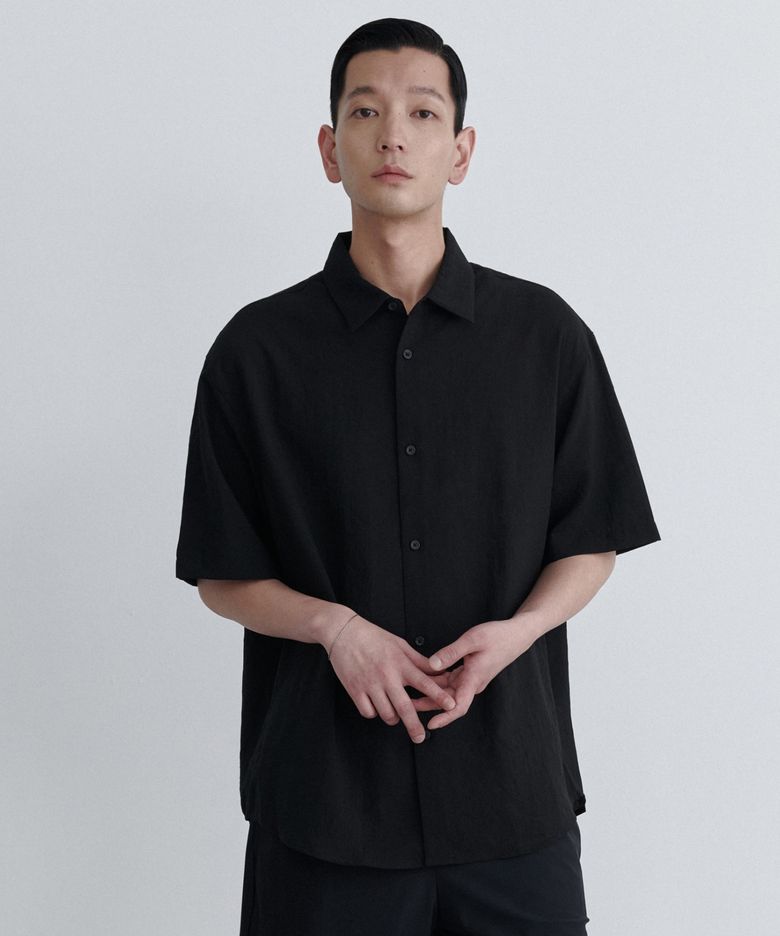 릴렉스드 린넨 라이크 반소매 셔츠 [블랙]