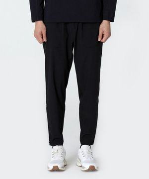 알파액트 테이퍼드 팬츠 (블랙)