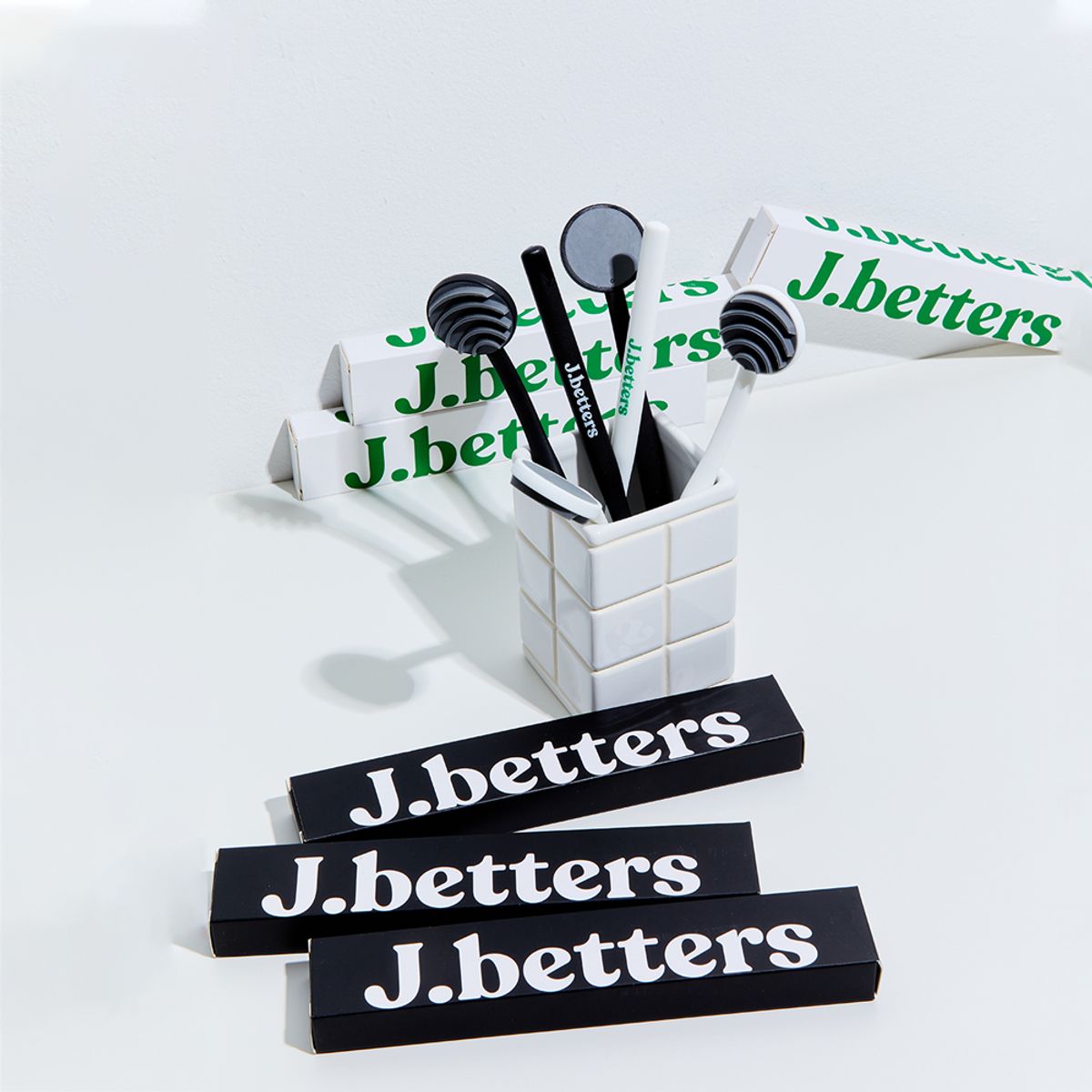 제이베럴즈(JBETTERS) 혀클리너 블랙 2개+화이트 2개 (총 4개)