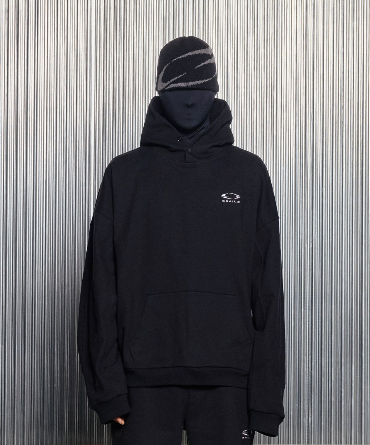 그레일즈(GRAILZ) ESSENTIAL OVERSIZED HOODIE [BLACK]