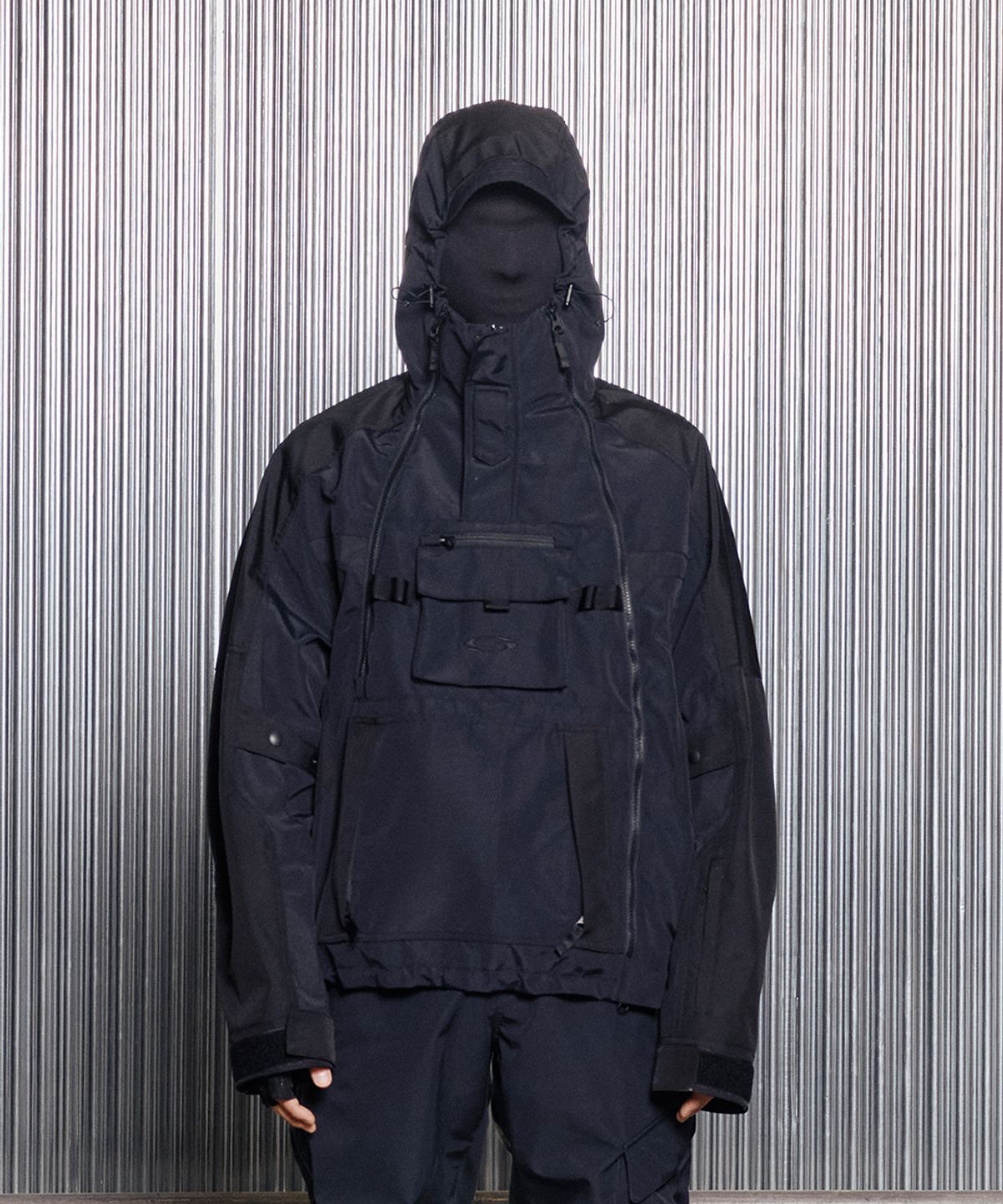 그레일즈(GRAILZ) TECHNICAL SHELL JACKET [BLACK]
