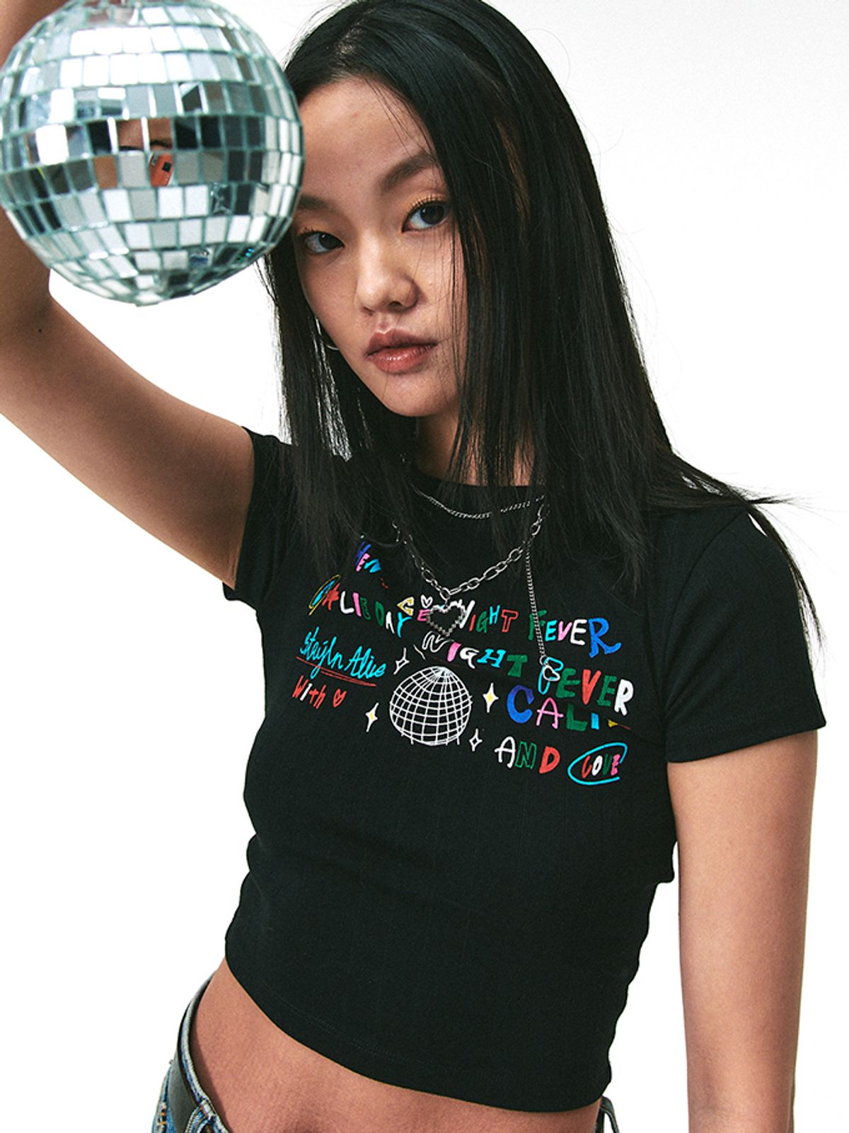 에즈이프 캘리(ASIF CALIE) DISCOBALL CROP TSHIRT BLACK