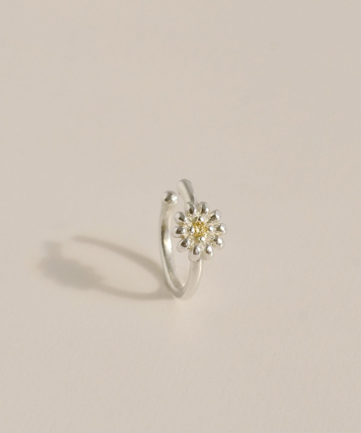 47베이지(47BAG) 925실버 꽃 귀찌 링 이어커프 귀걸이 캄리/ comely