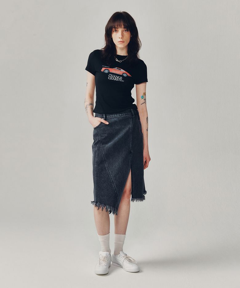 ASYMMETRIC DENIM MIDI SKIRT [BLACK]