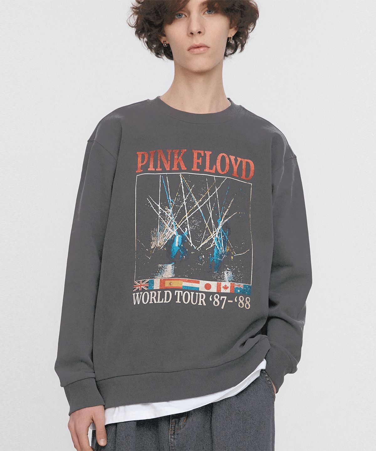 브라바도(BRAVADO) Pink Floyd World Tour Sweatshirt CC (BRENT2341)