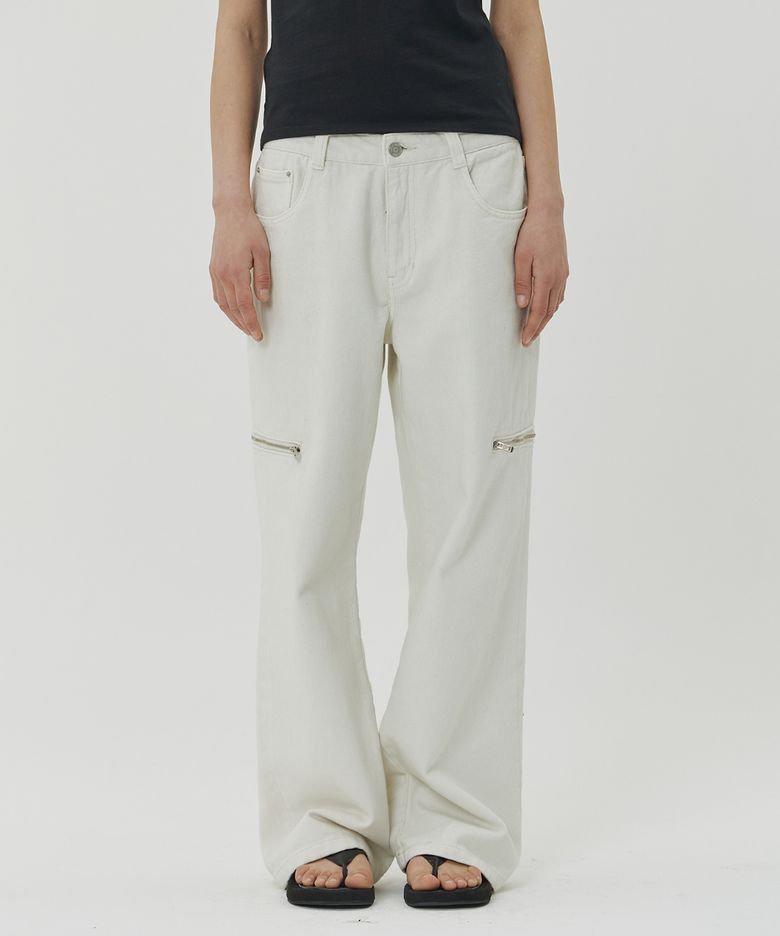 (W) TRIPLE MOON ZIPPER DENIM PANTS - WHITE