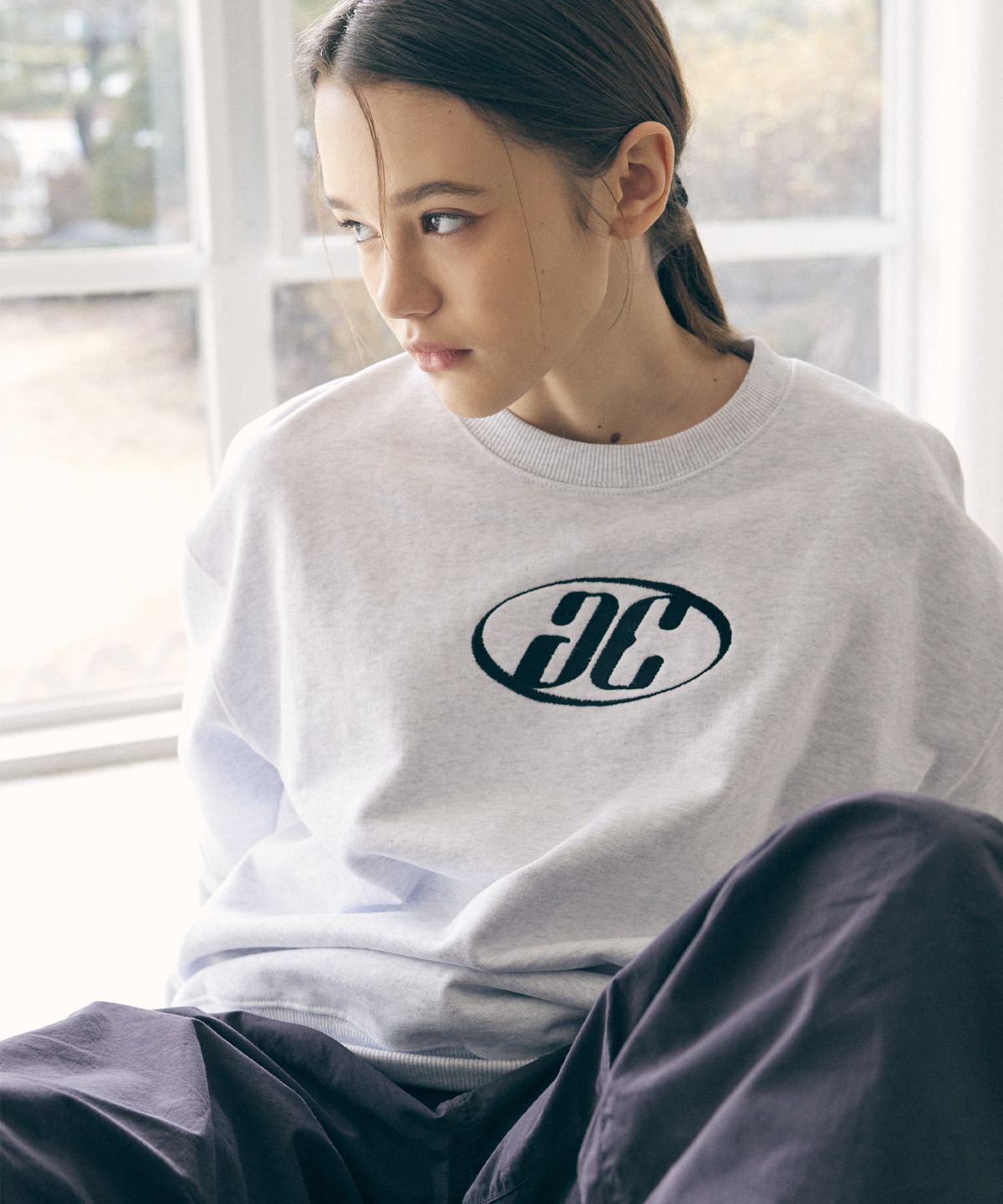 아트스피크하우스(ART SPEAK HOUSE) AE LOGO SWEAT SHIRT_MELANGE