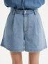 에센셜 원턱 데님 쇼츠 블루