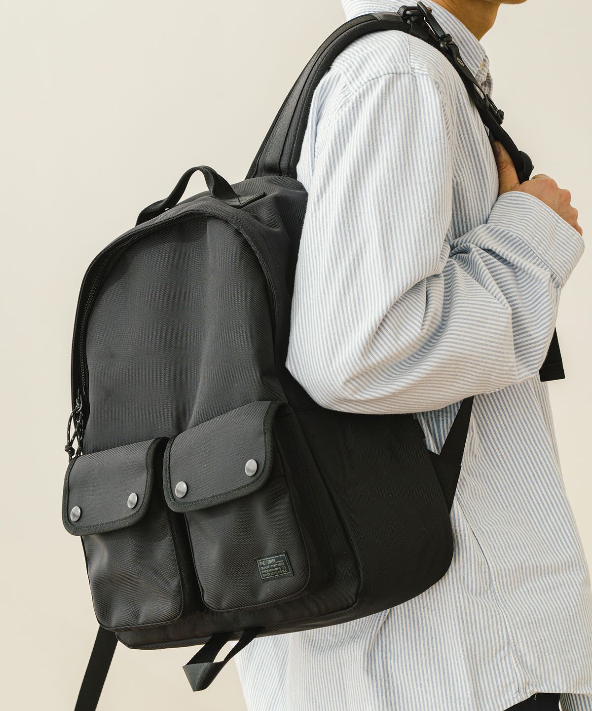 디얼스(THE EARTH) CORDURA Ballistic 2 Pocket Daypack - BLACK