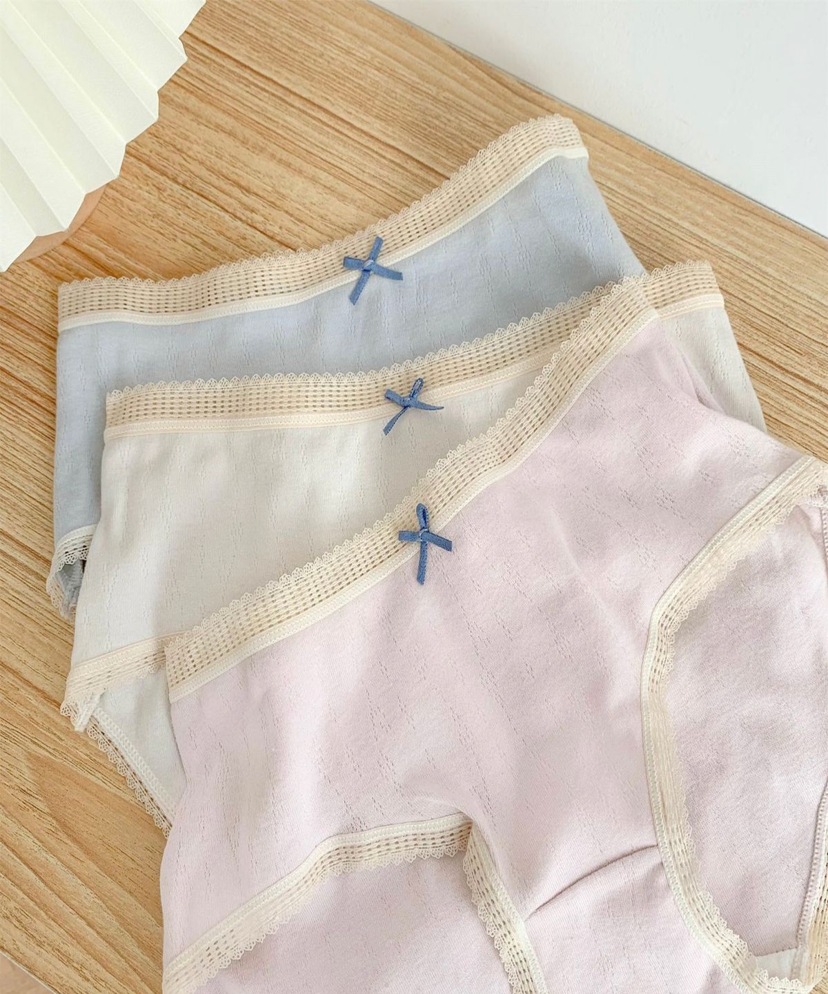르세렌(LESEREIN) LS22PT-222 코튼 레이스 팬티