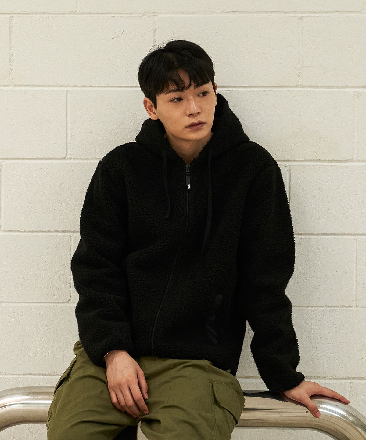 언리미트(UNLIMIT) 양털 후드 자켓 (U23DTJK41)