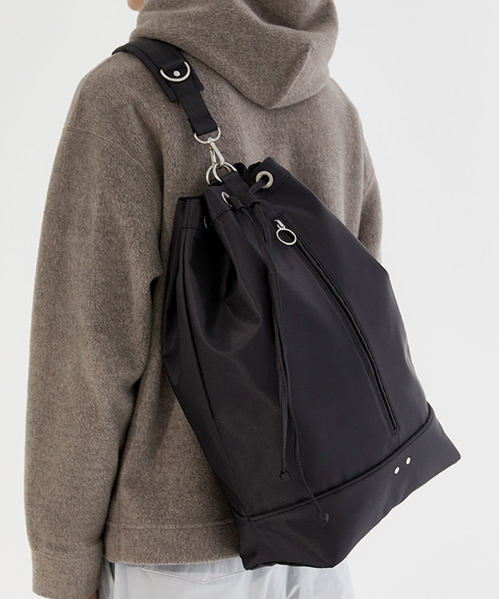 Shop Messenger & Crossbody Bags at MUSINSA