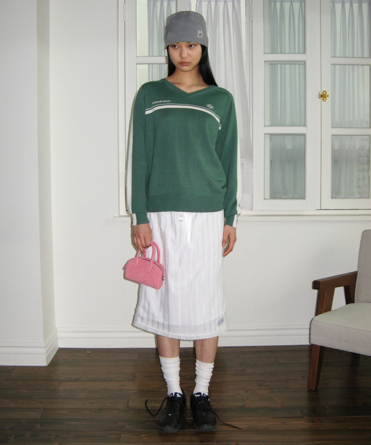 시눈(SINOON) TRACK AUTHENTIC V-NECK KNIT (GREEN)
