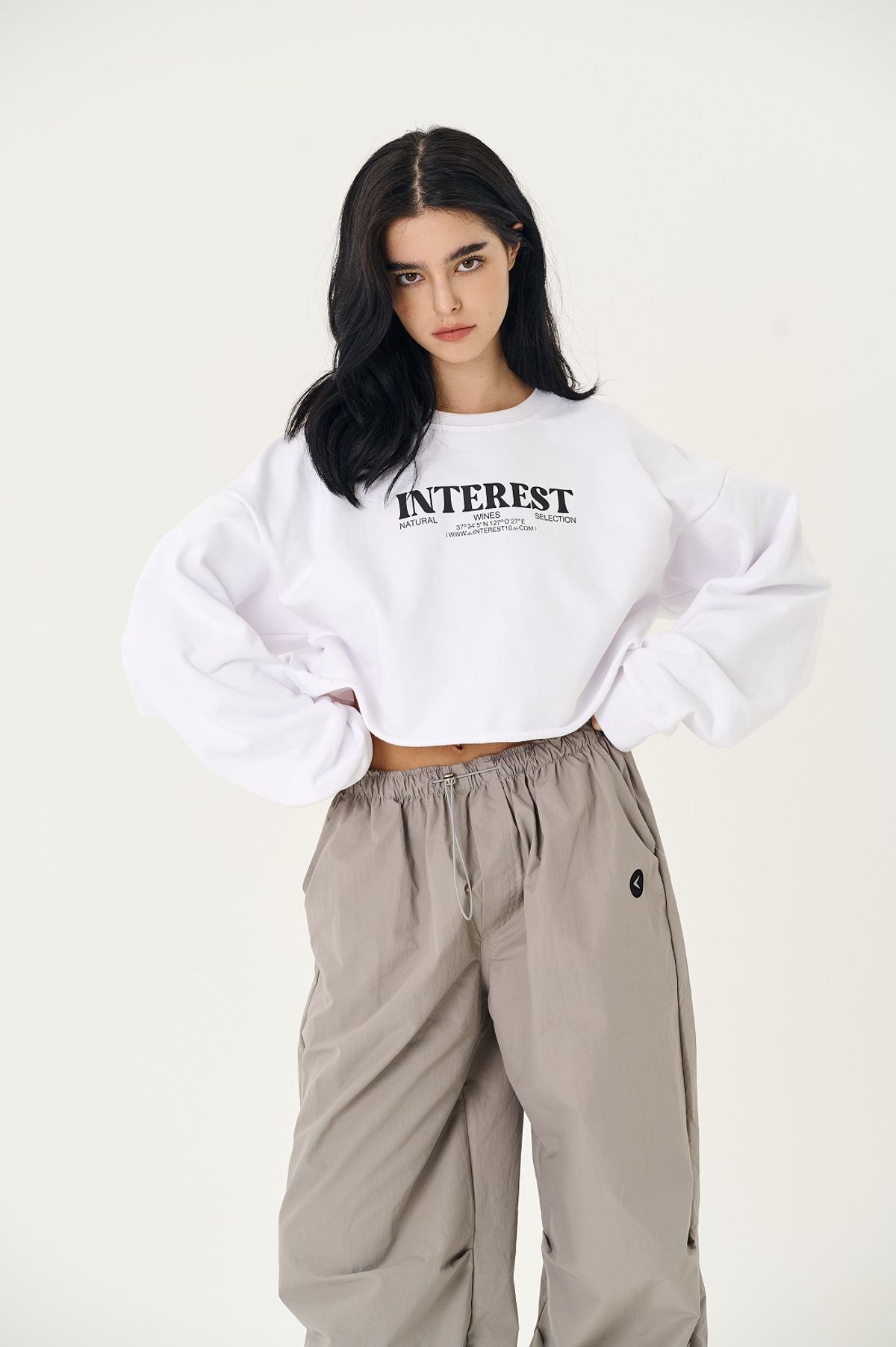 인터레스트(INTEREST) INTEREST LOGO CROP MTM_WHITE