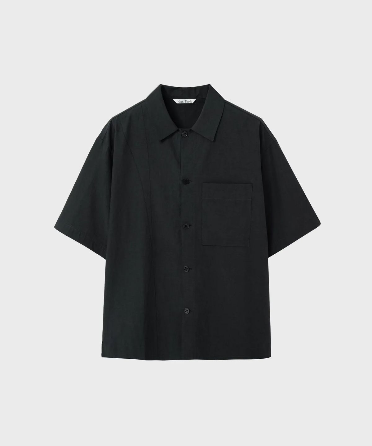 넌블랭크(NONBLANK) 웨이브 스티치 하프 슬리브 셔츠_BLACK