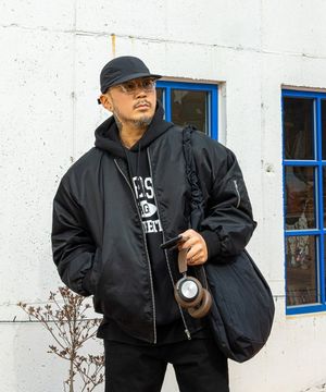 유틸 오버핏 MA-1 점퍼 블랙