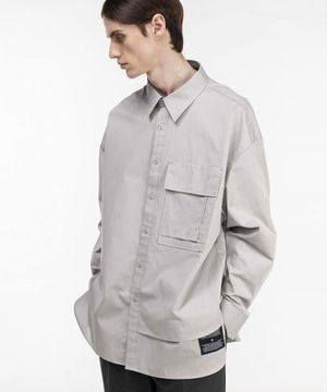 프론트 레이어드 포켓 포인트 셔츠 그레이