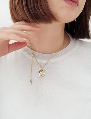 원형 펜던트 목걸이
