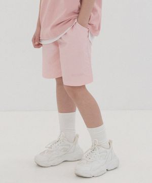 로고 자수 나일론 밴딩 쇼츠 (피치)