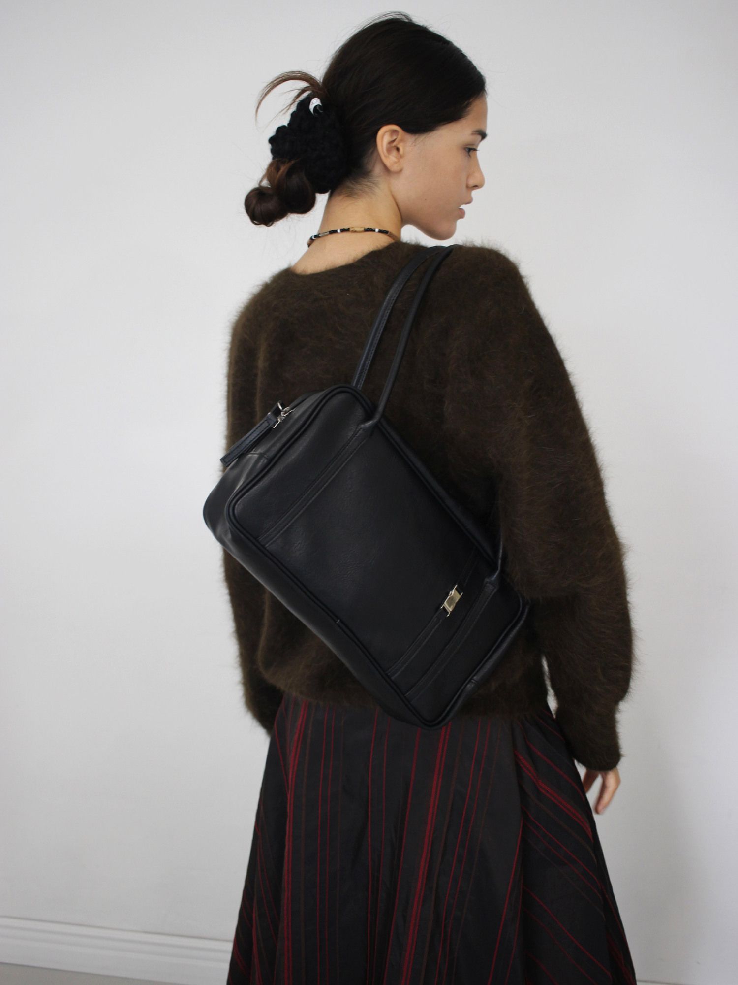 ★TOUT Y EST★ Baptiste Square Bag Black CB2205-4 MUSINSA公式 | COLOCYNTH Baptiste Square Bag Black