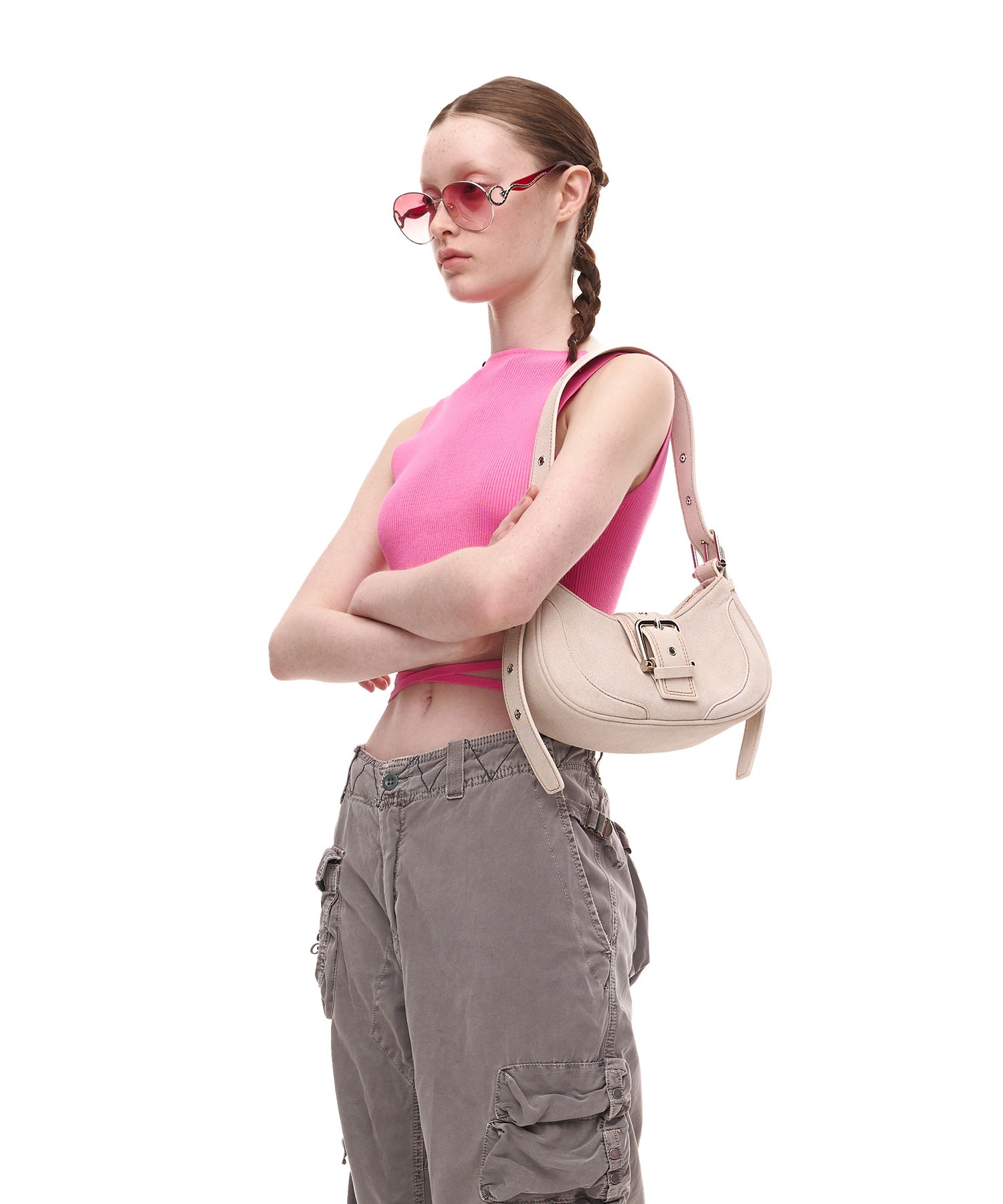 MUSINSA公式 | OSOI HOBO BROCLE [DENIM CREAM]
