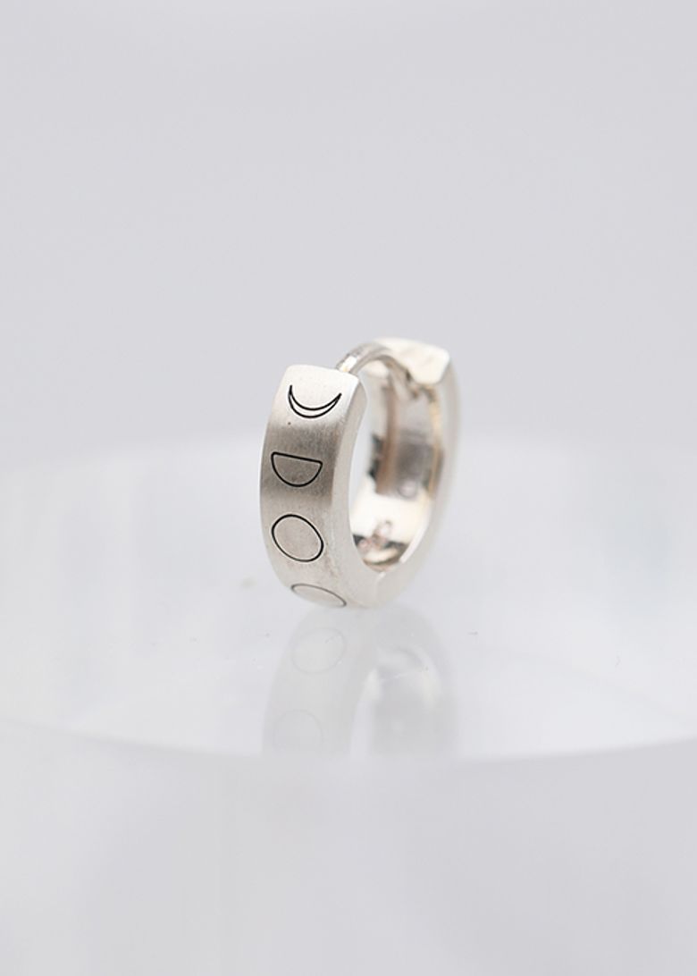 925silver 달 각인 링귀걸이