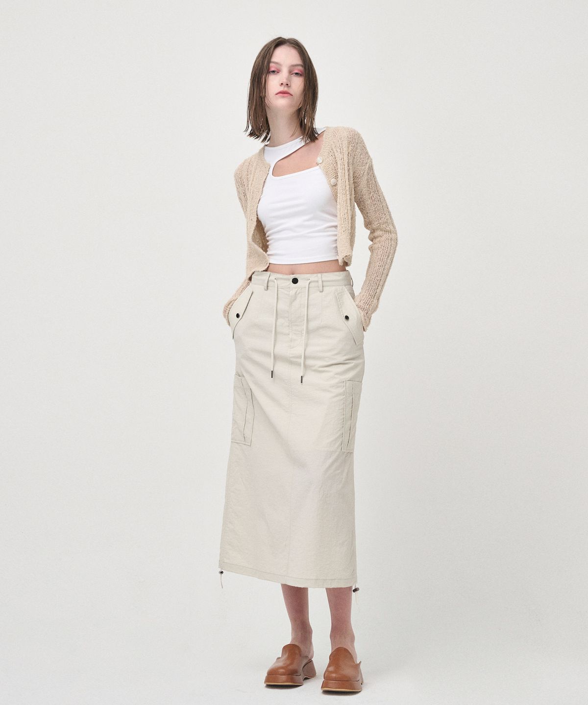에트몽(ETMON) String Long Cargo Skirt, Cream