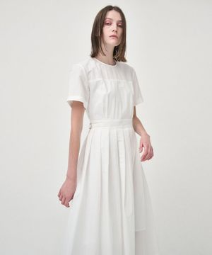 Half Sleeve Pleats Dress, White