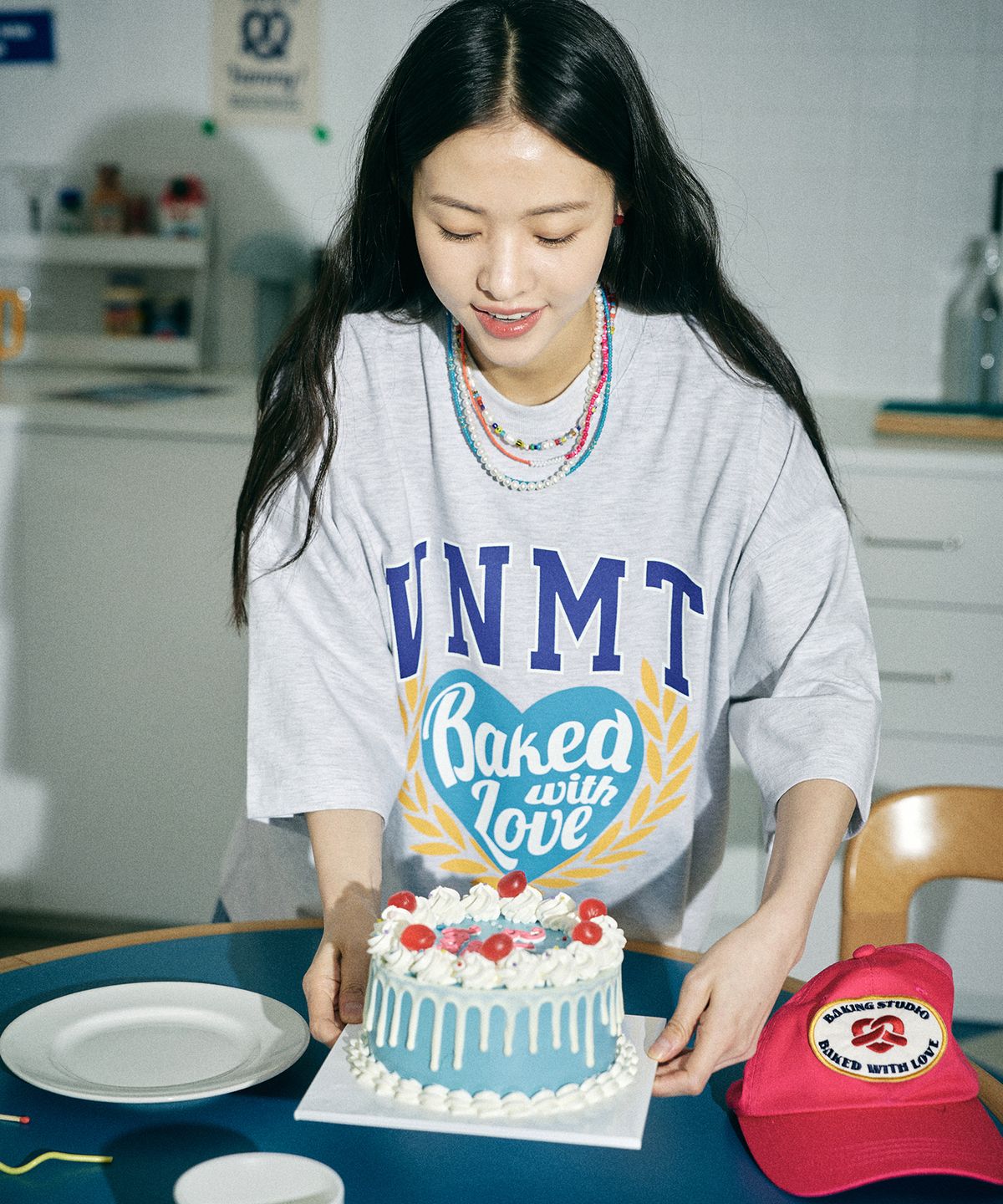 바니쉬먼트(VANISHMENT) VNMT heart’s oversize t-shirt _light gray