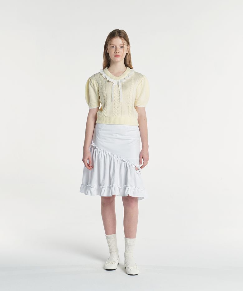 V NECK FRILL CROP KNIT (CREAM)