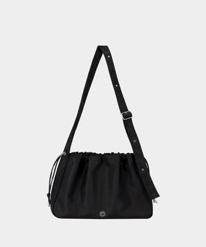 모아 나일론 데일리 크로스백