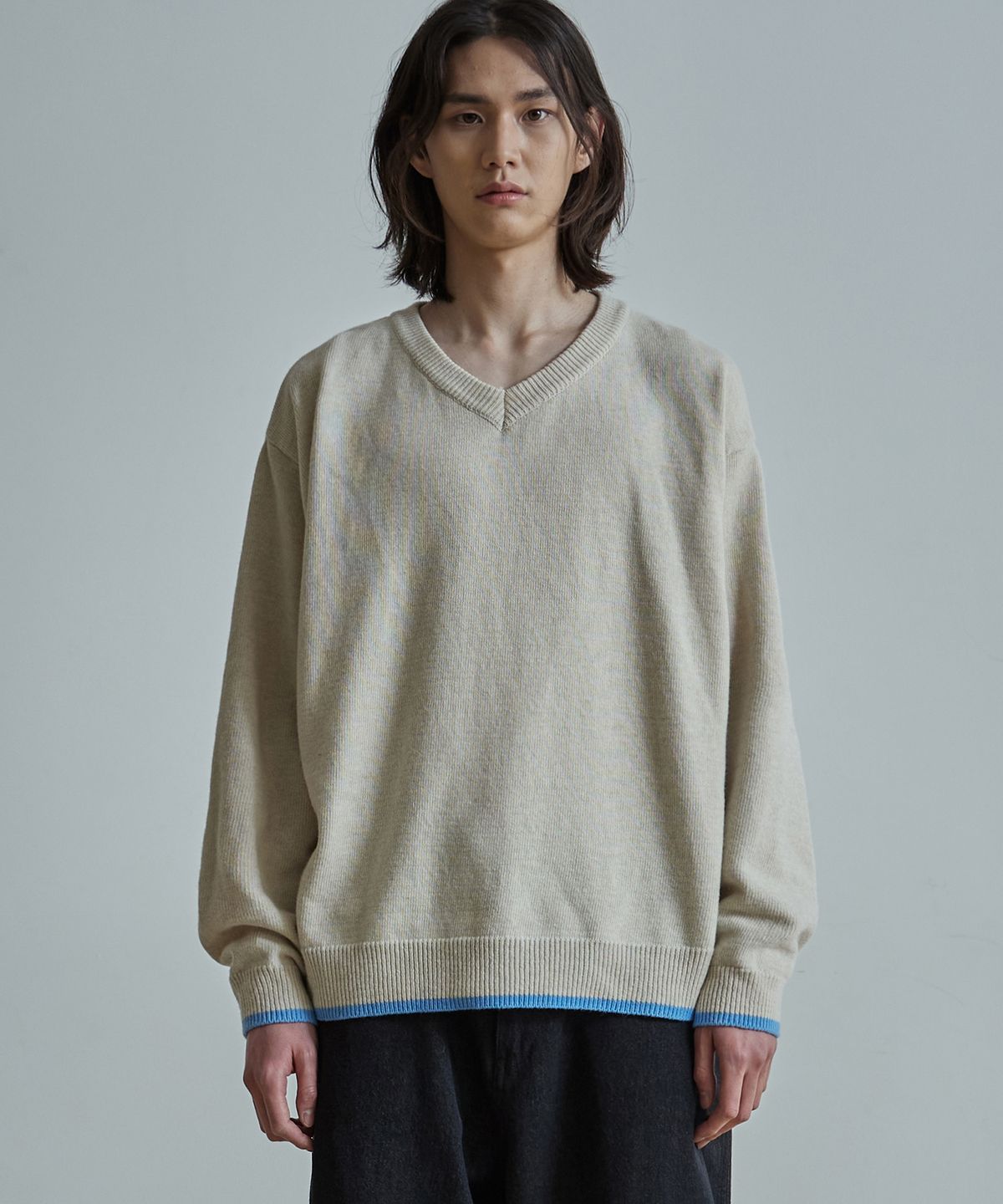 발루트(BALLUTE) MERINO WOOL COLOR MIXED V NECK KNIT (POWDER & CLOUD BLUE)