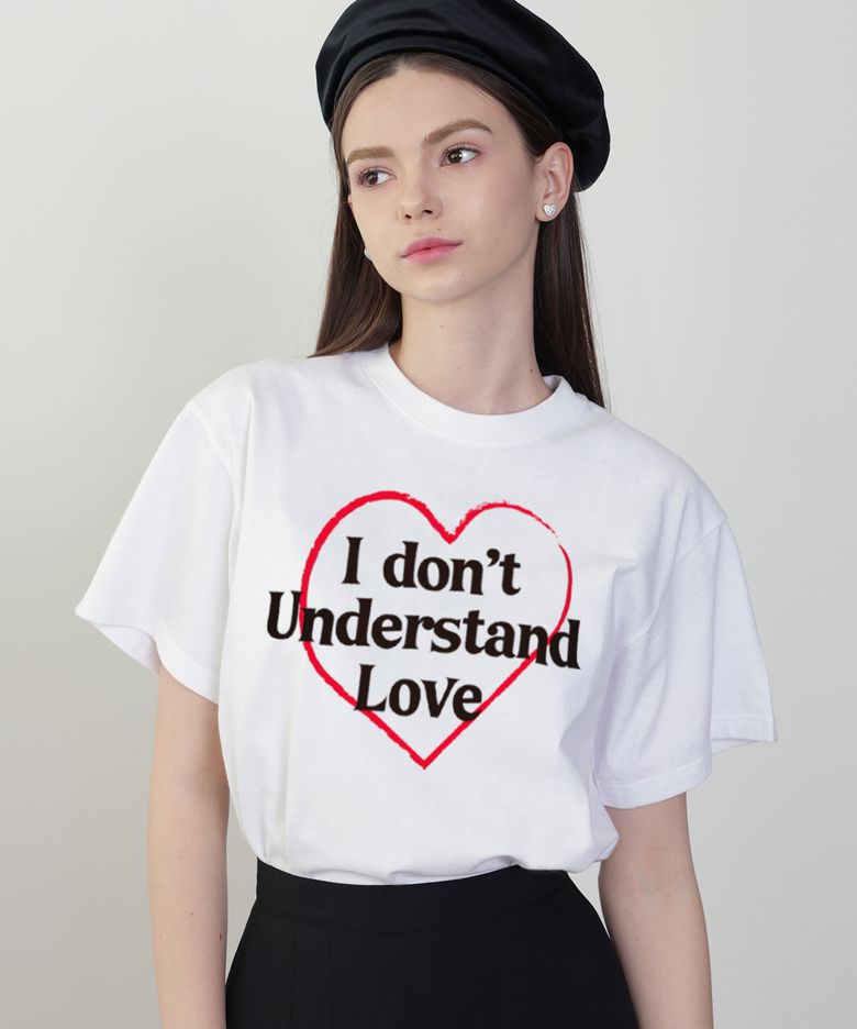 [하트 그래픽 티셔츠] I don’t understand Love Lettering T-shirt